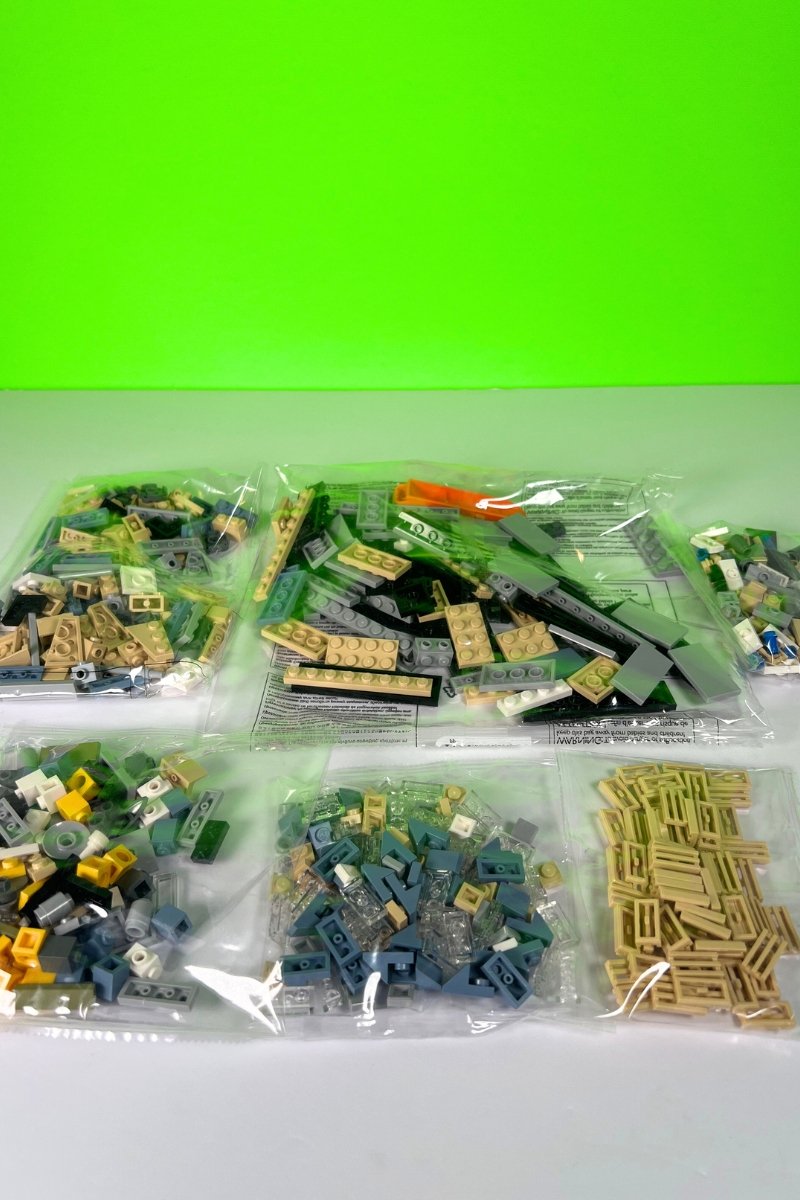 NYC Skyline LEGO bags full of the new pieces
