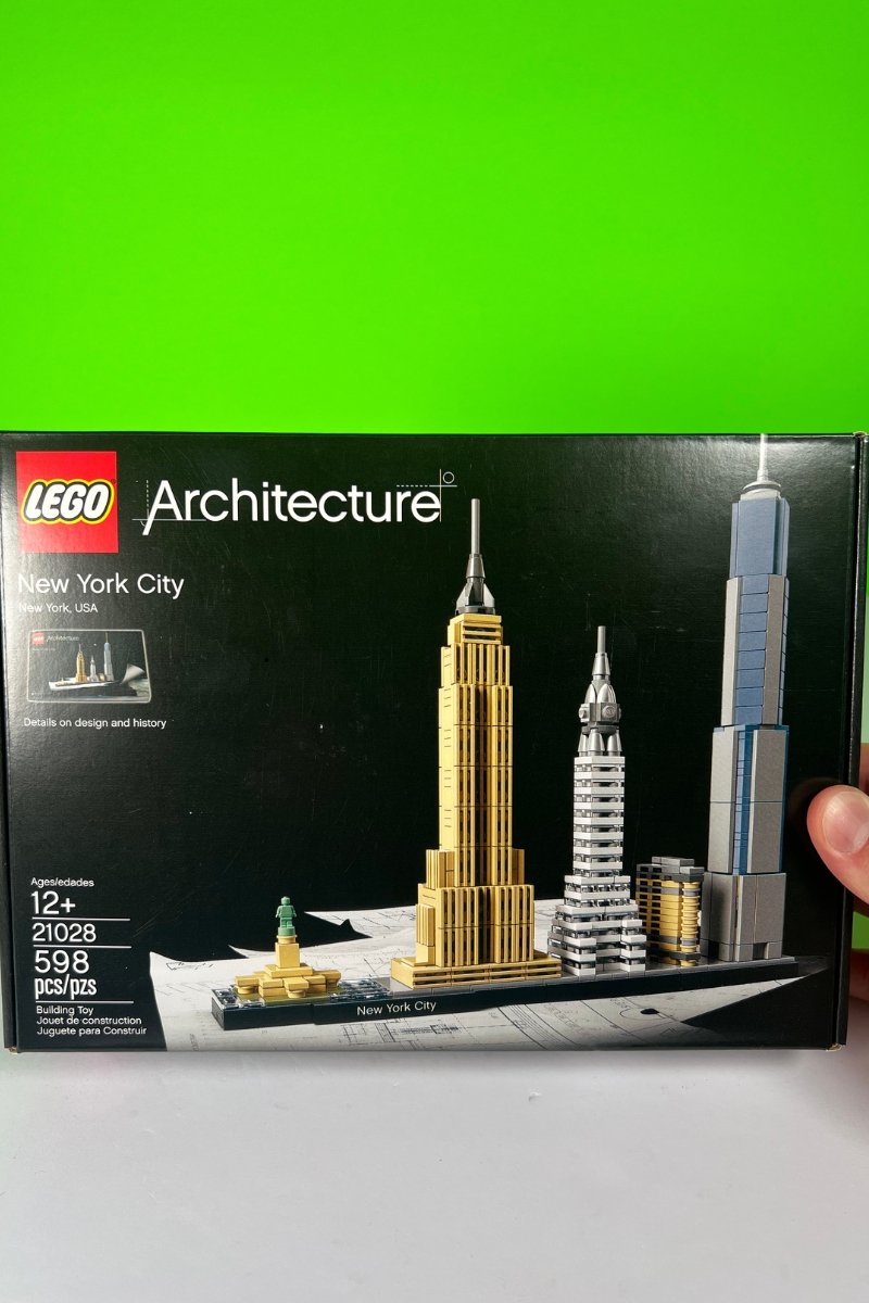 Brand new box of the LEGO NYC Skyline set.